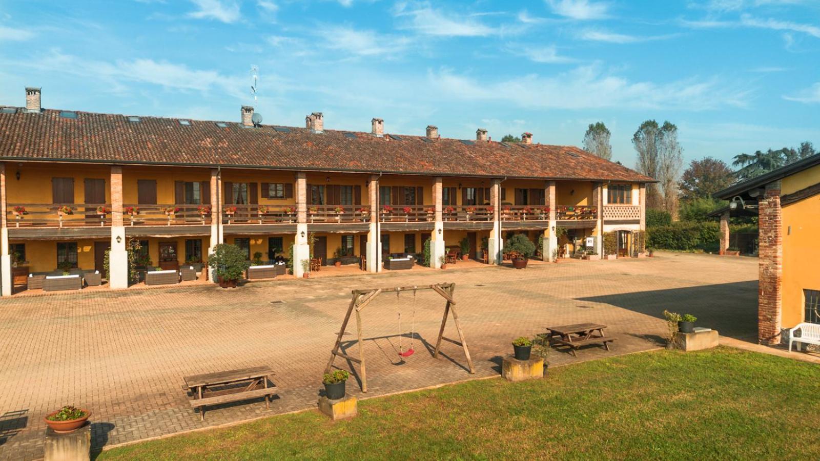 Agriturismo Bassanella Treviglio Kültér fotó