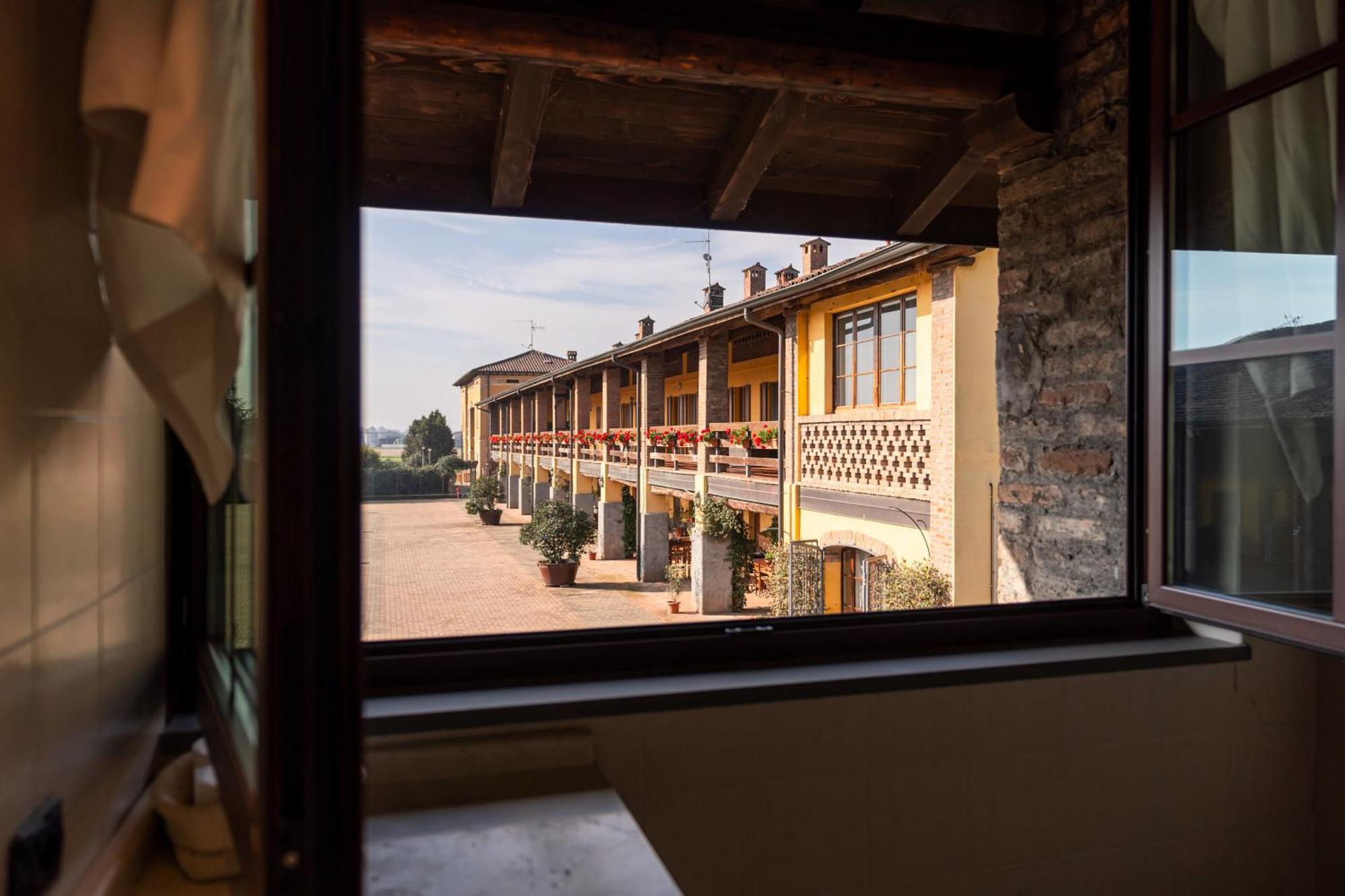Agriturismo Bassanella Treviglio Kültér fotó